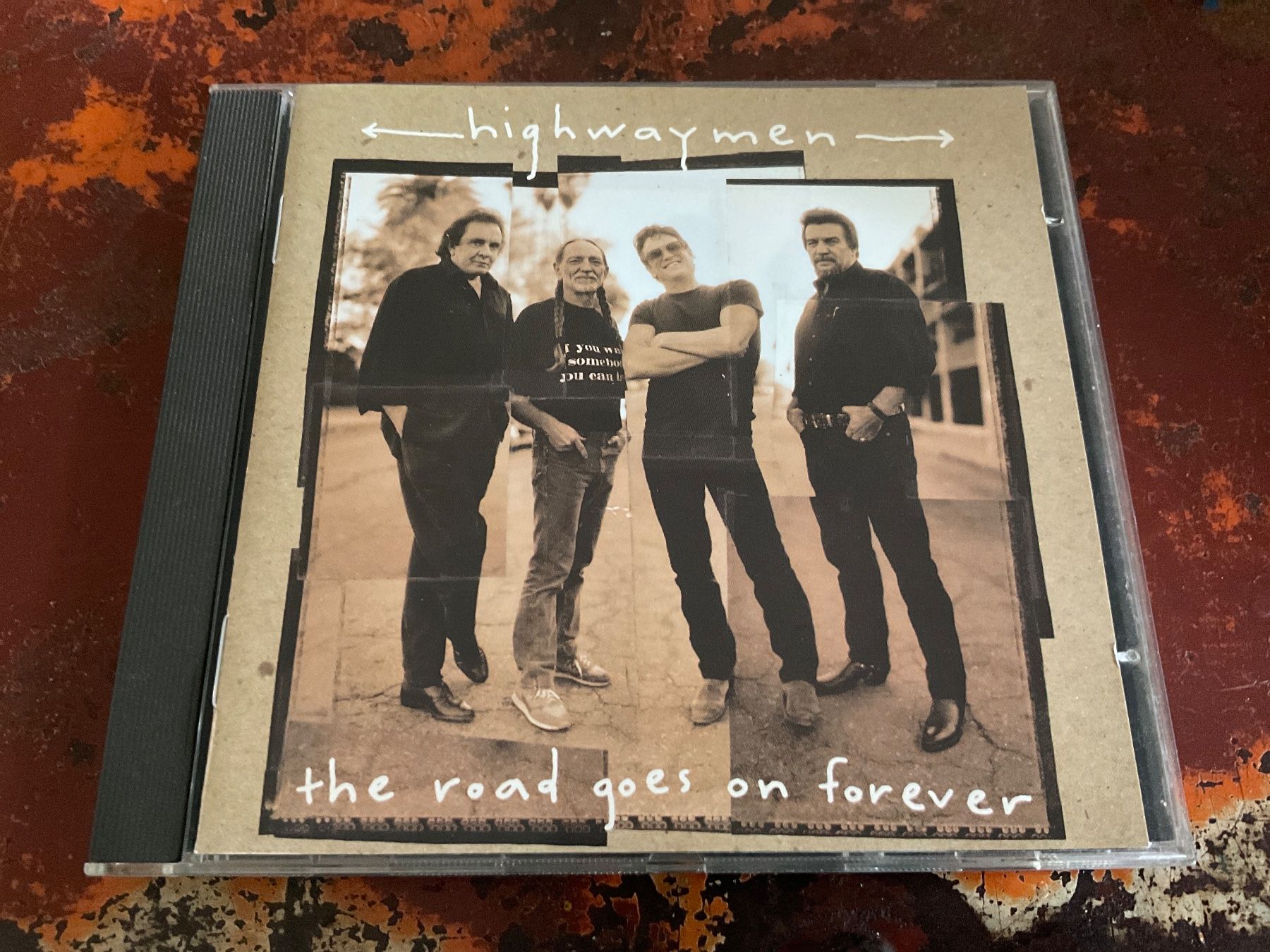 CD: Highwaymen The road goes on forever CD – Usato da Delémont venduto da vinylfreak01