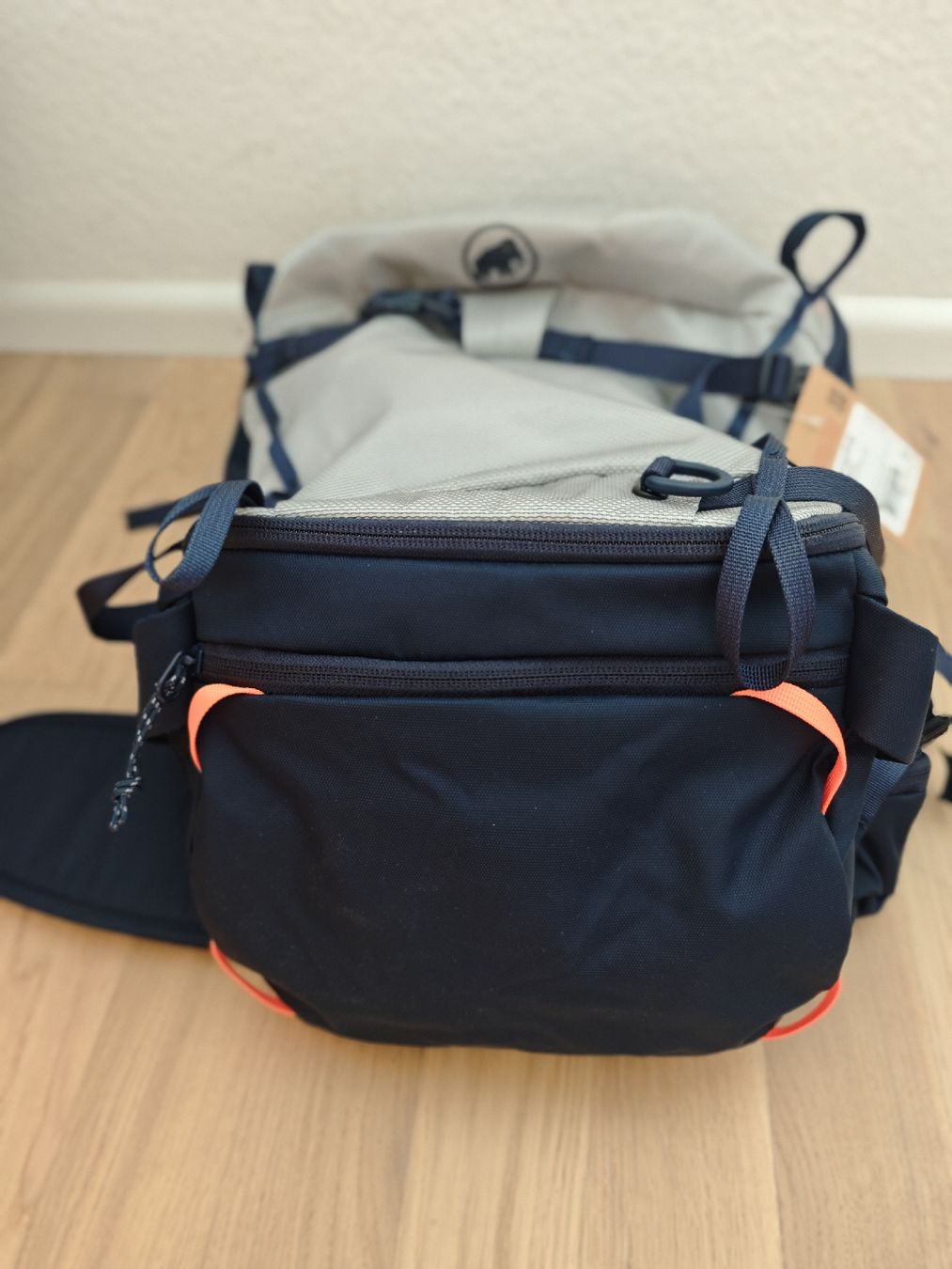 Mammut Zaini: Mammut Backpack 32L new with tags – Nuovo e nell'imballaggio originale da Rothenfluh venduto da Carly_Q 4