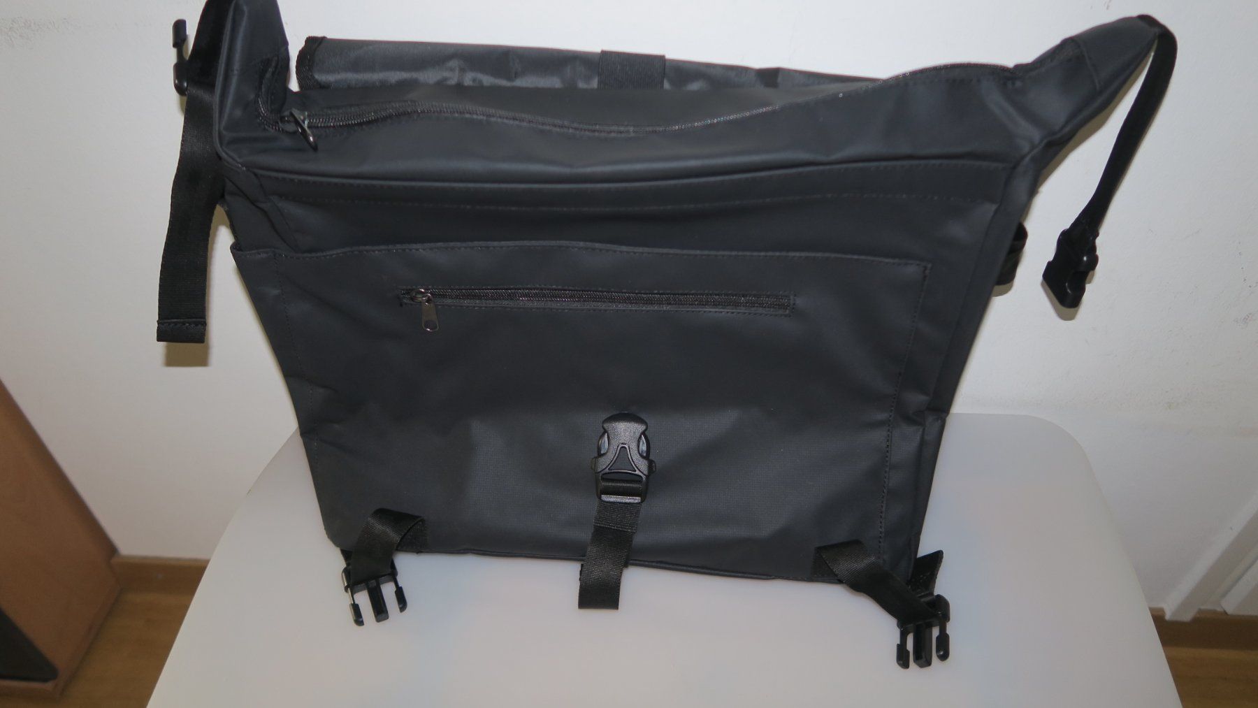 Flyer Taschen: Original Flyer Gepäckträgertasche – Neu (gemäss Beschreibung) aus Zürich von Maisbier 3