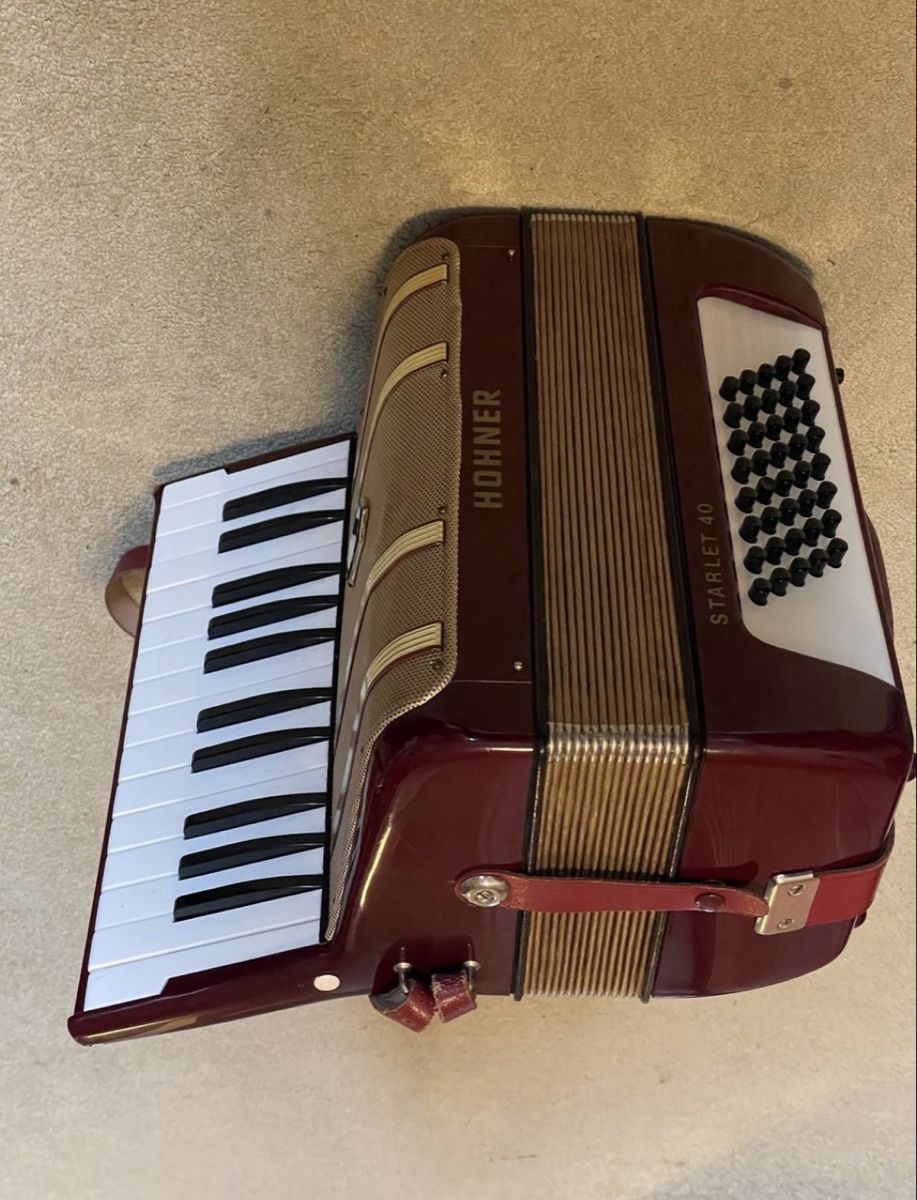 Hohner Musikinstrumente: Akkordeon Hohner Starlet 40 – Gebraucht aus Zürich von sampions 2