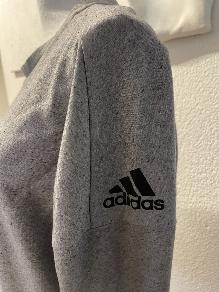 Adidas Pulls & Sweat-shirts: Adidas Pullover, Gr. S – D'occasion à Stallikon par oez6e 1