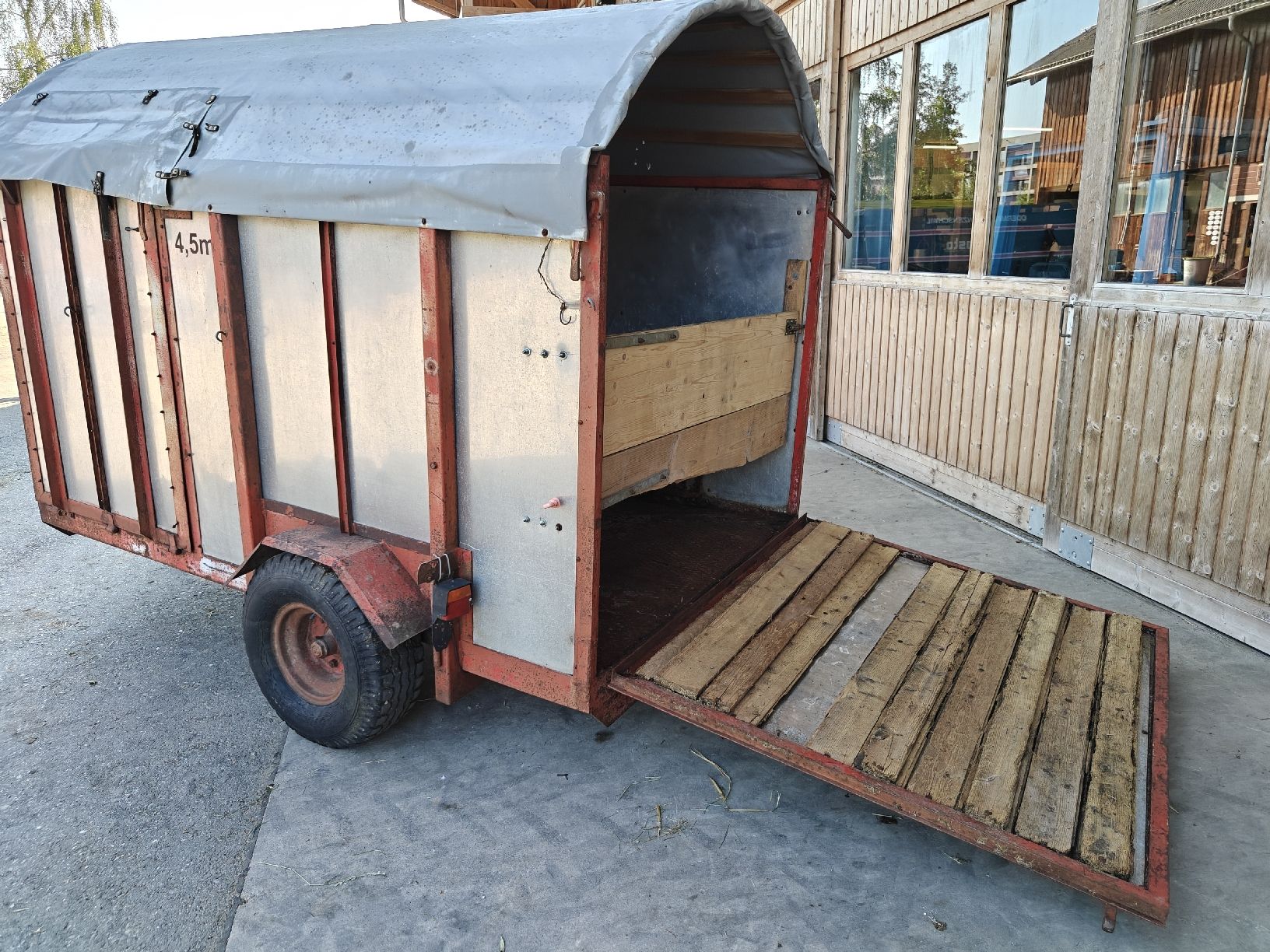 Alle Maschinen: Tier-Transportanhänger 4.5m2 gebraucht – Gebraucht aus abtwil von reggler43 2