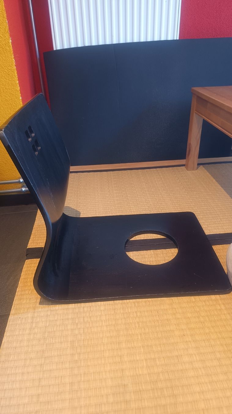 Stühle: 2 chaises sur TATAMI – Gebraucht aus Tramelan von ken_79rx 2