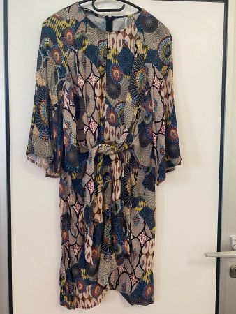 Sommerkleid 3/4-Arm ! leichter Stoff ! Desigual !