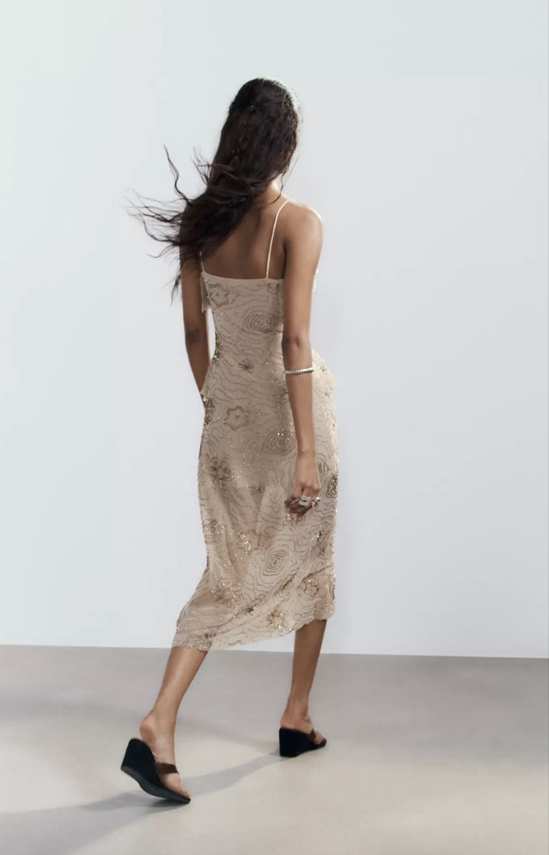 Vestiti: Perlenbesetztes Midikleid Größe S/Robe mi-longue perlée S – Nuovo e nell'imballaggio originale da Veyras venduto da ValClasse 4