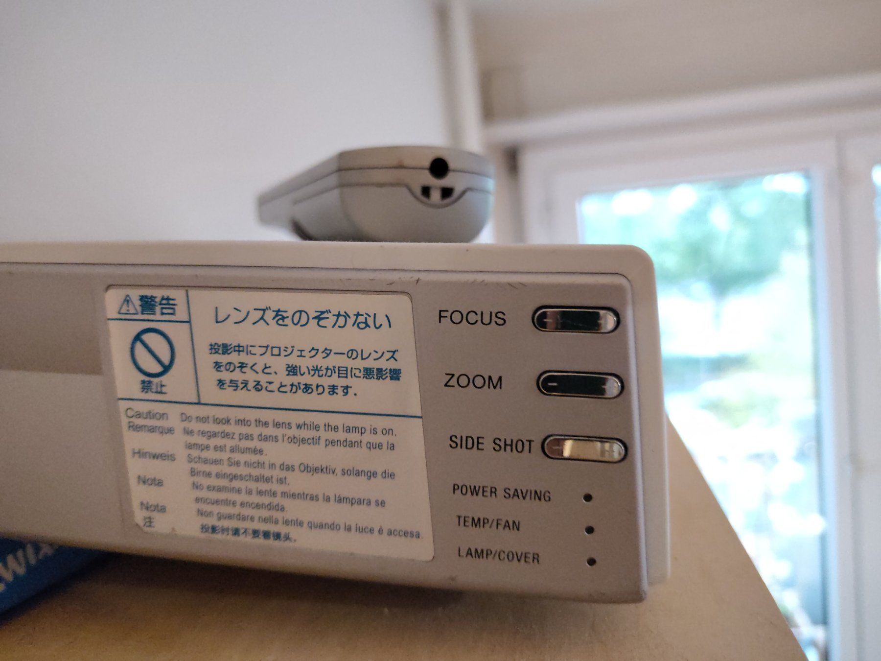 Sony Videoprojektoren: Sony Beamer mit Tragtasche – Gebraucht aus Bern von ann_hzj8 1