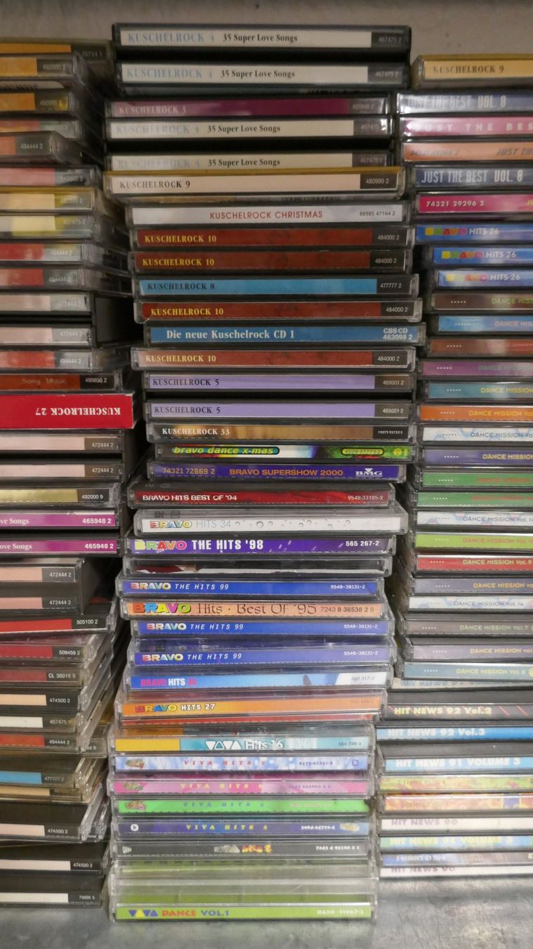 CDs: Grosse Sampler-CD-Sammlung – D'occasion à Wenslingen par FairlightCMI 2