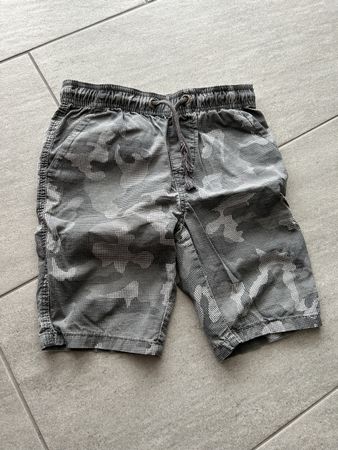 Kurze Hose gr.116