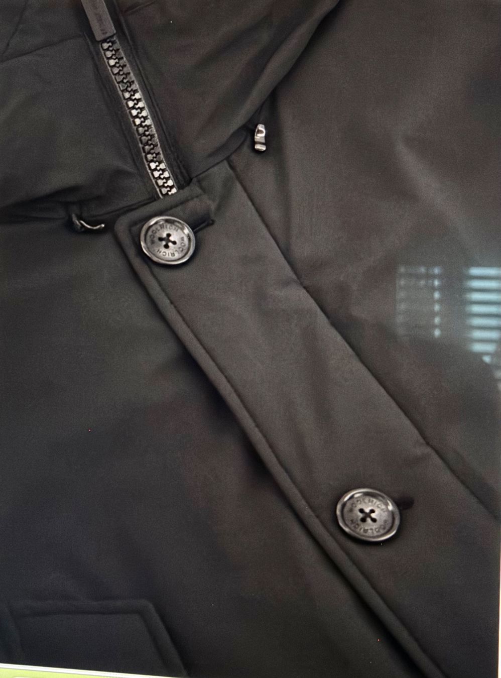 Woolrich Cappotti: WOOLRICH Parka "Arctic Stretch" schwarz – Nuovo (secondo la descrizione) da Münchwilen TG venduto da giu_75tp 3