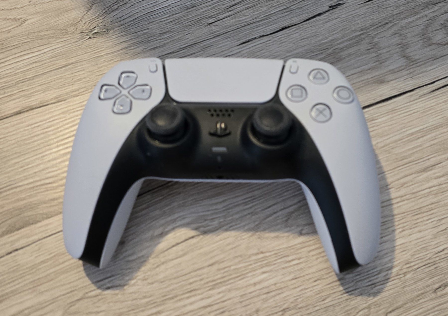 Sony Consoles: PlayStation 5 + 2TB SSD – D'occasion à Dompierre FR par mdimarco 1