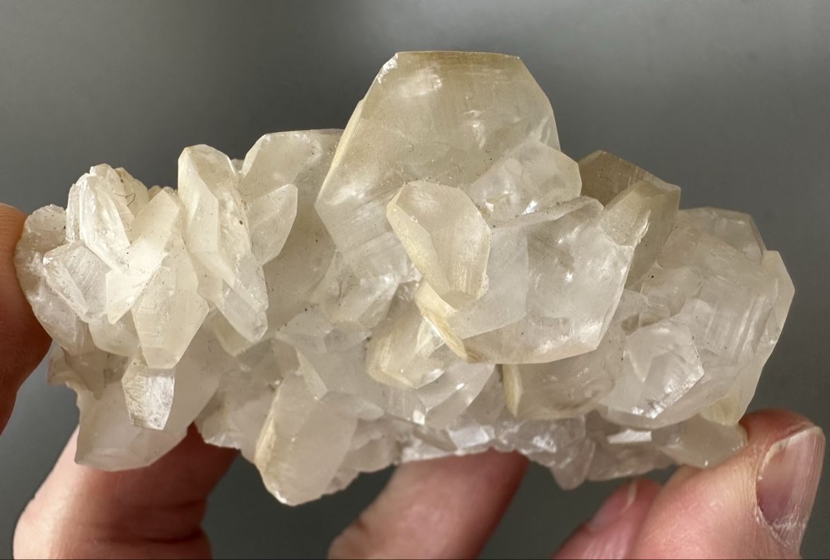 Minerali & Pietre curative: Calcit Enggenhütten – Usato da Oberuzwil venduto da Crystall0 1