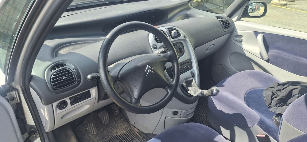 Citroën Automobili: citroen picasso – Usato da Domdidier venduto da alr_s9lh 1