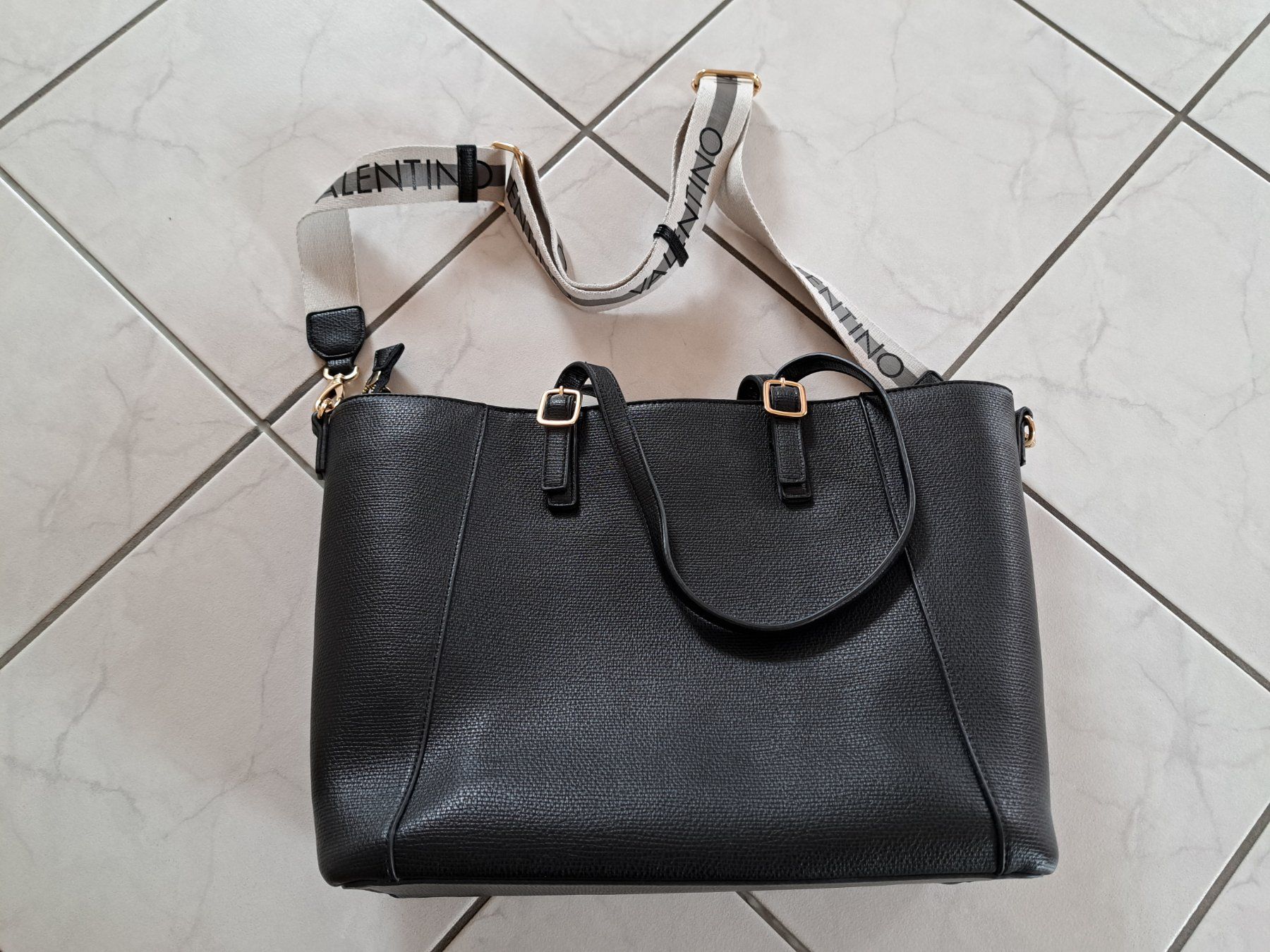 Valentino Borse da donna: Neue Tasche Marke Valentino – Nuovo e nell'imballaggio originale da Weinfelden venduto da bafo12 3
