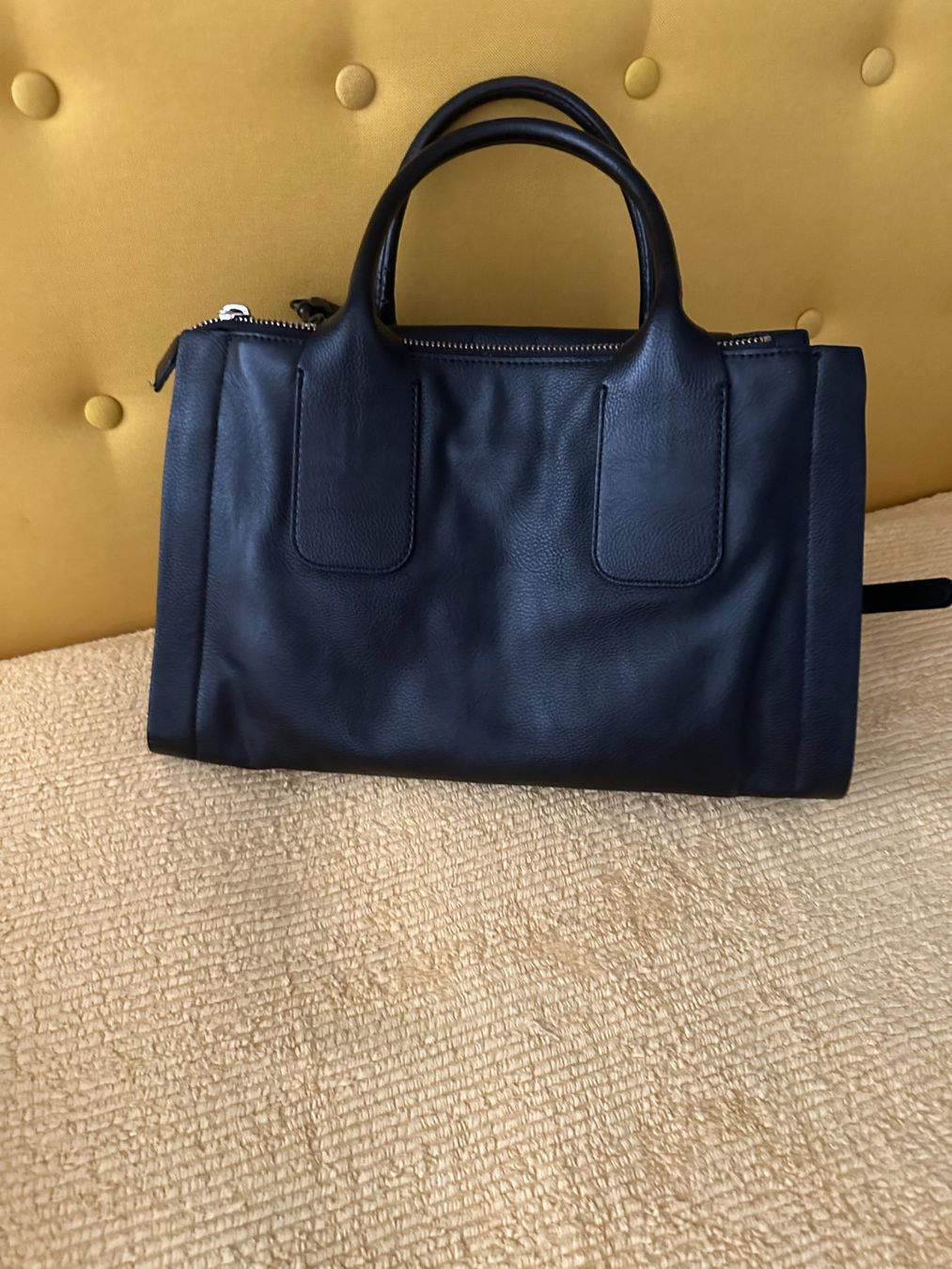 Guess Borse da donna: GUESS Damen Handtasche – Usato da emmenbruecke venduto da Webi33 6