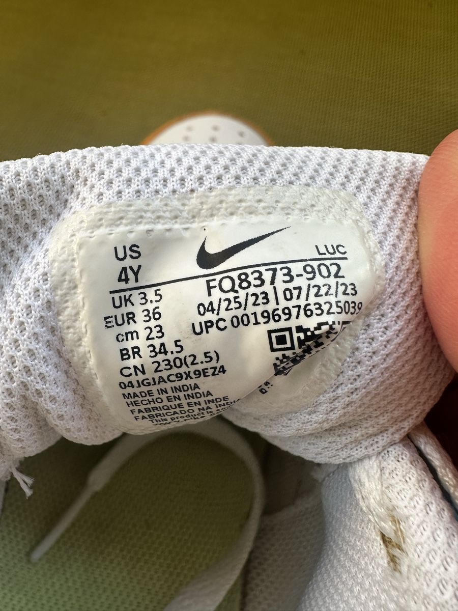 Nike Scarpe per ragazzi: Baskets Nike multicolores taille 36 bon état – Usato da Châtelaine venduto da Alexandra.jankowski 6