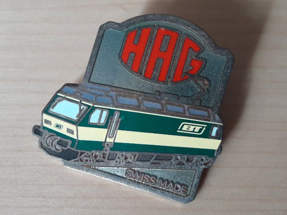 Placchette & Badge: Pin's : HAG, Re 4/4 du BT – Usato da Buttes venduto da Cafe2005
