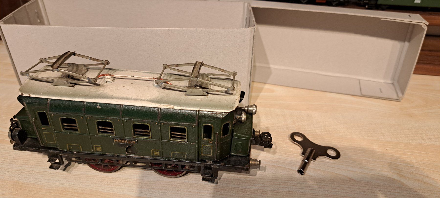 Märklin Modellini di ferrovie: Märklin Elektrolok Spur 0 – Usato da Urdorf venduto da Canyamel1