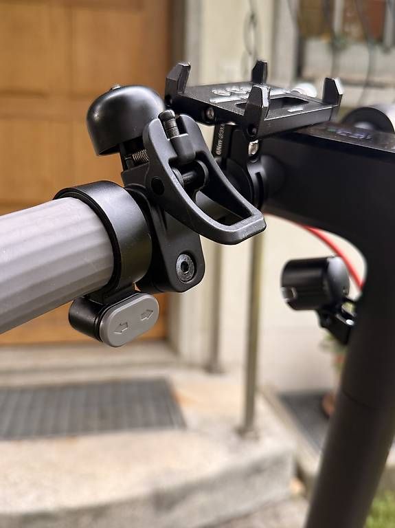 Scooter: Trottinette Électrique – Usato da Echandens venduto da kas_22hq 3