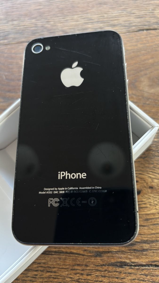Apple Portables: iPhone 4 – D'occasion à Rikon im Tösstal par Bonfi 2