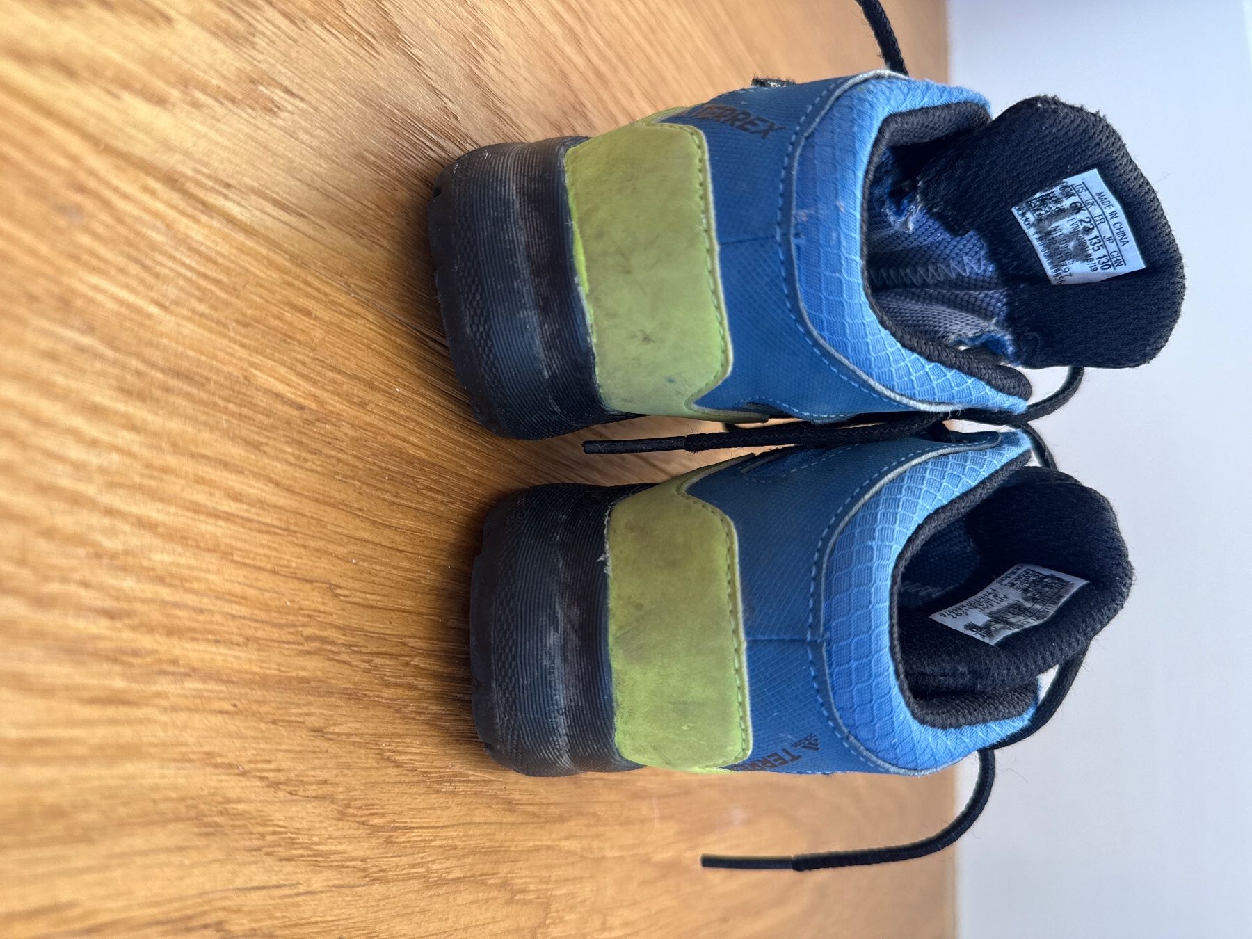 Adidas Schuhe für Jungen: Wanderschuhe Terrex Adidas, Grösse 23 – Gebraucht aus Münchenbuchsee von sterbsli 3