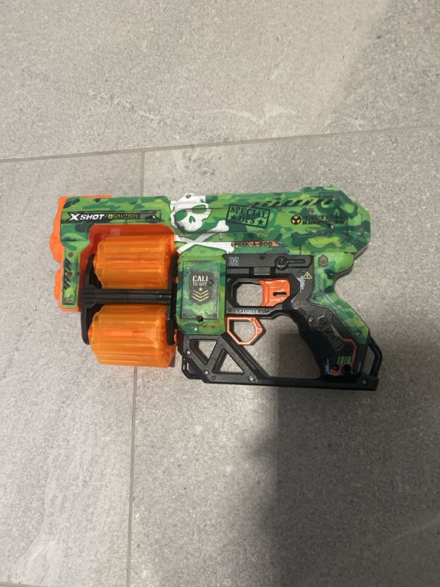 Giocattoli: X shot Spielpistole – Usato da Fahrwangen venduto da qtechx