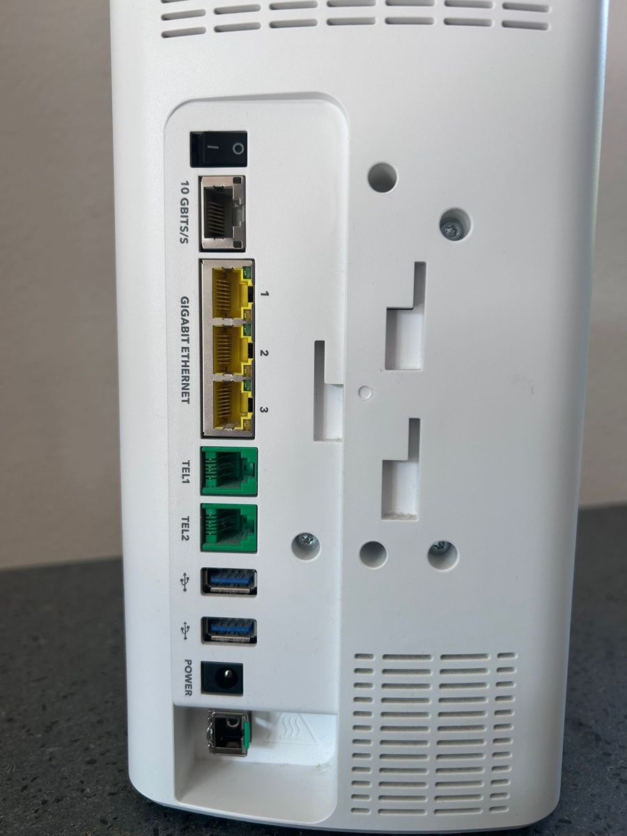 Sunrise Modems & Router: Sunrise Internet Fiber Box – Gebraucht aus Lausanne von musk-77 1
