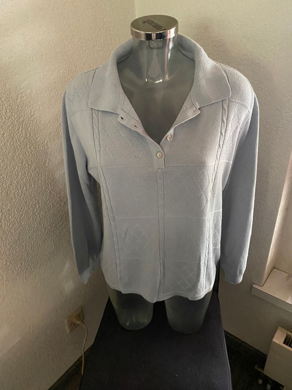 Maglioni & Felpe: Pulli   Grösse 46 hellblau – Usato da Allenwinden venduto da Obalu
