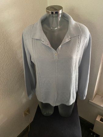 Pulli   Grösse 46 hellblau
