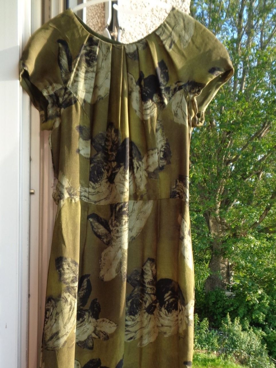 Globus Vestiti: Seidenkleid Damen, Gr. 36, von Globus – Nuovo (secondo la descrizione) da Tafers venduto da kor_jf9w 2