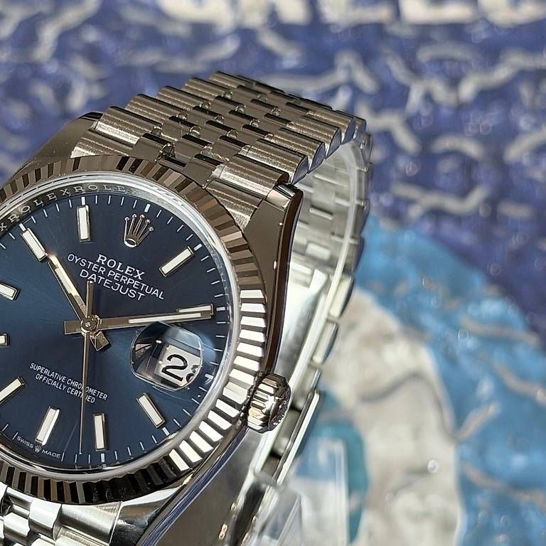 Orologi: Rolex Datejust 36mm Bleu 126234 – Usato da Genève venduto da minty.watches 3