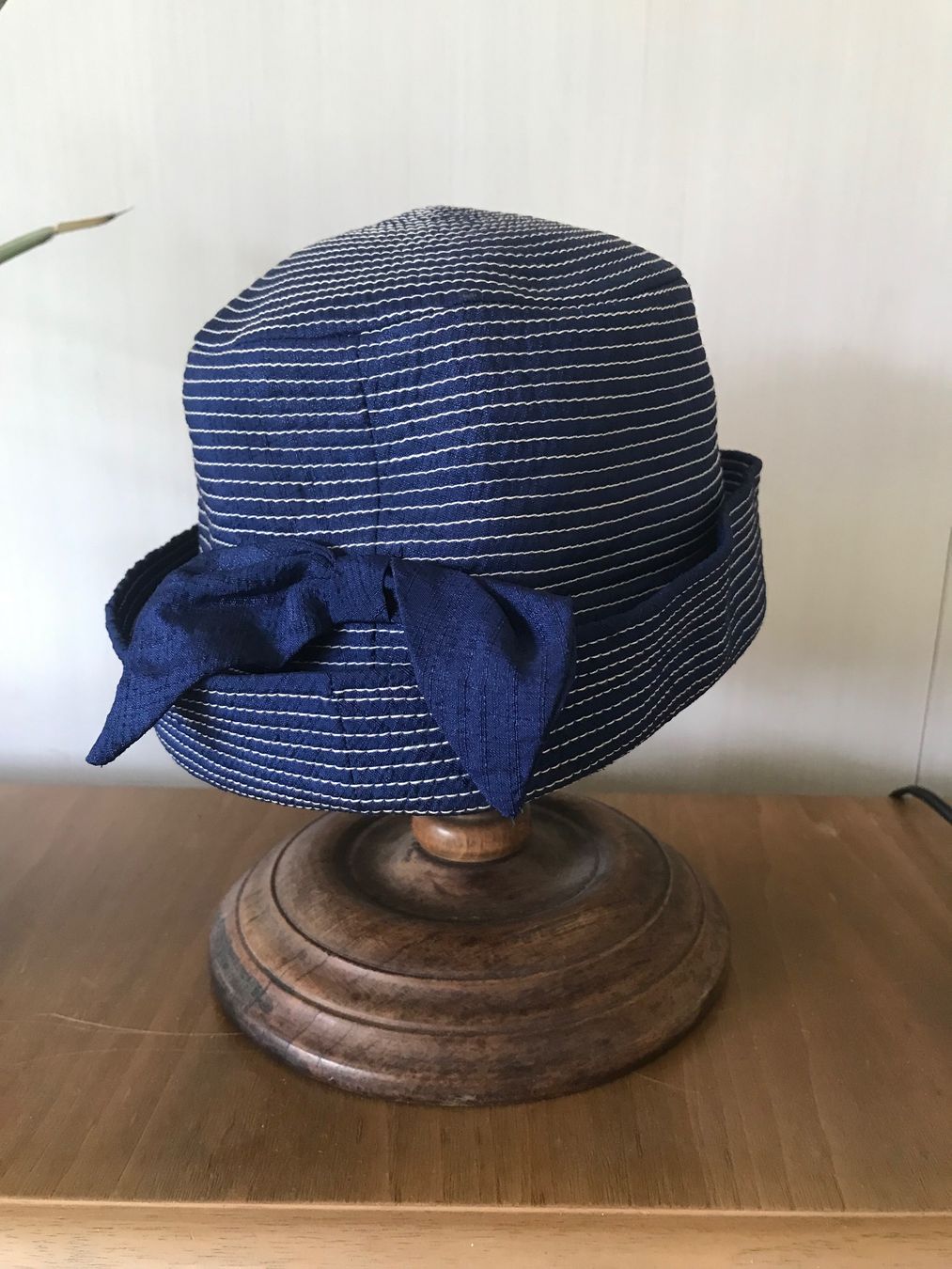Autres vêtements garçon: Vintage Sommerhut mit Schleife – D'occasion à Hittnau par Noppi 1