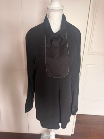 Damen Bluse schwarz mit Zierkette guter Zustand