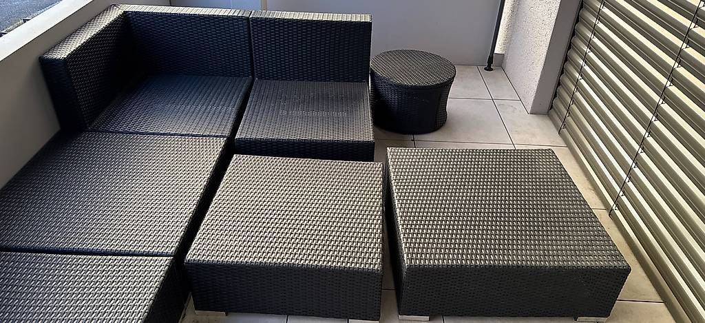 Liegen & Liegestühle: Polyrattan Lounge in Schwarz – Gebraucht aus Othmarsingen von iam_zbp9 1