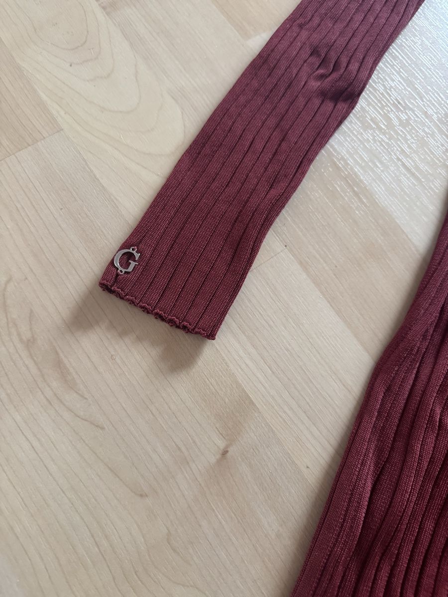 Guess Kleider: Guess Strickkleid, bordeaux, Grösse S – Neu (gemäss Beschreibung) aus Windisch von Shakira085 1