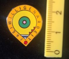 Pin Freiwilligenarbeit