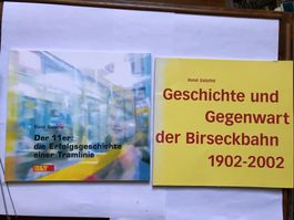 2 brochuren, „Geschichte und gegenwart der birseckbahn, BLT