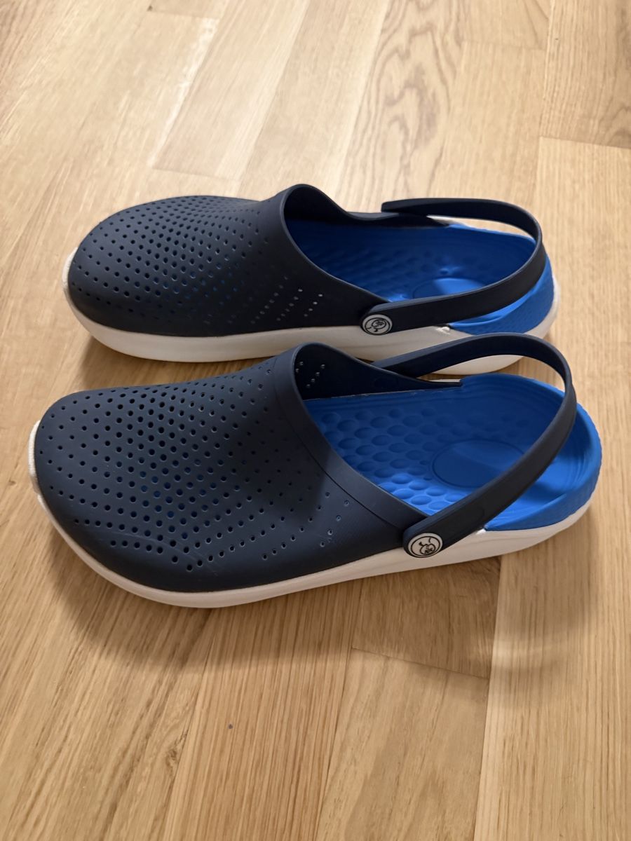 Scarpe da uomo: Literide Clog Navy Size 43 – Usato da Zug venduto da pav_q5f7 1