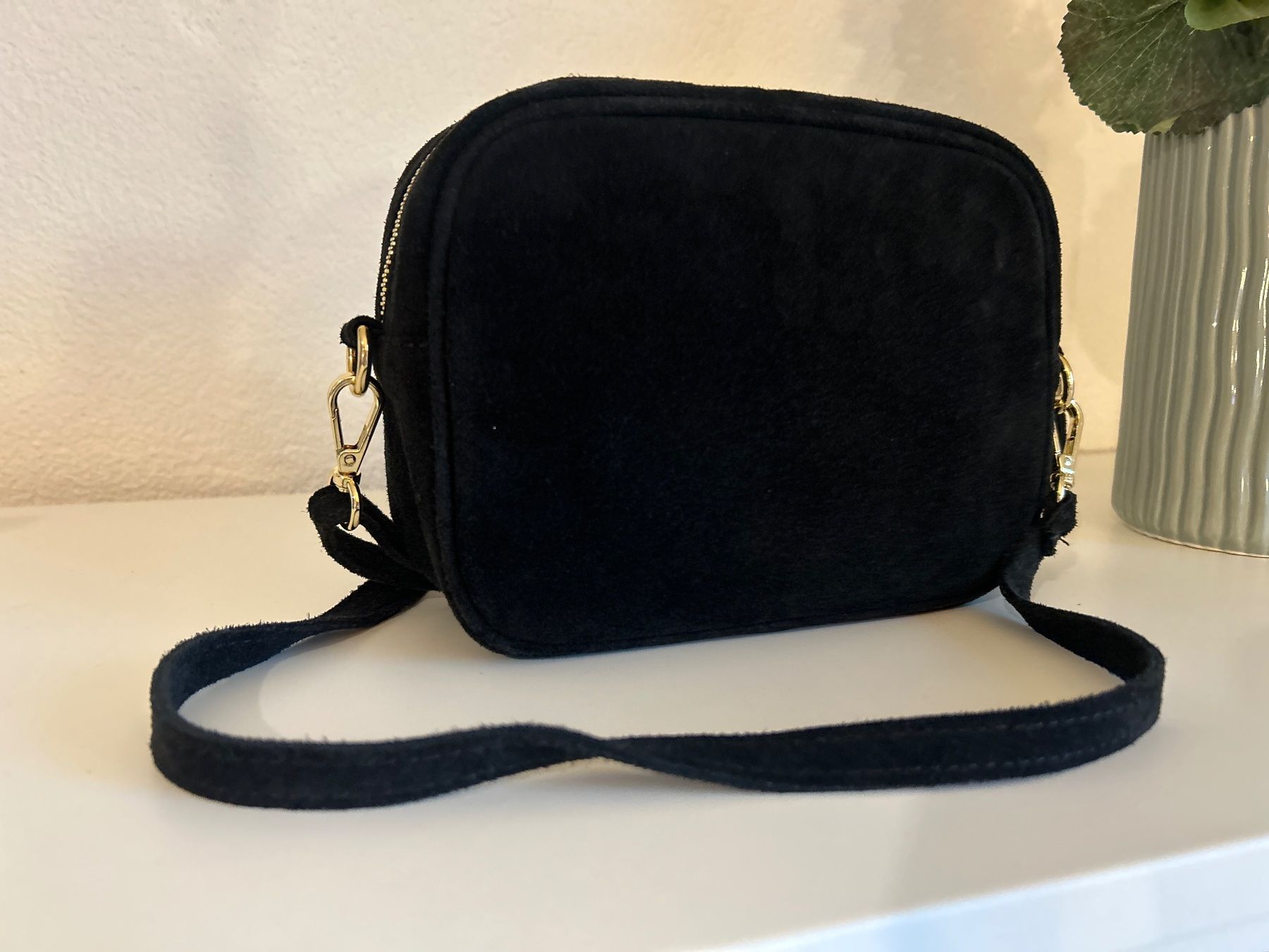 Borse da donna: Umhängetasche schwarz von Bold echt Leder – Usato da Brunnen venduto da Nala2929 3