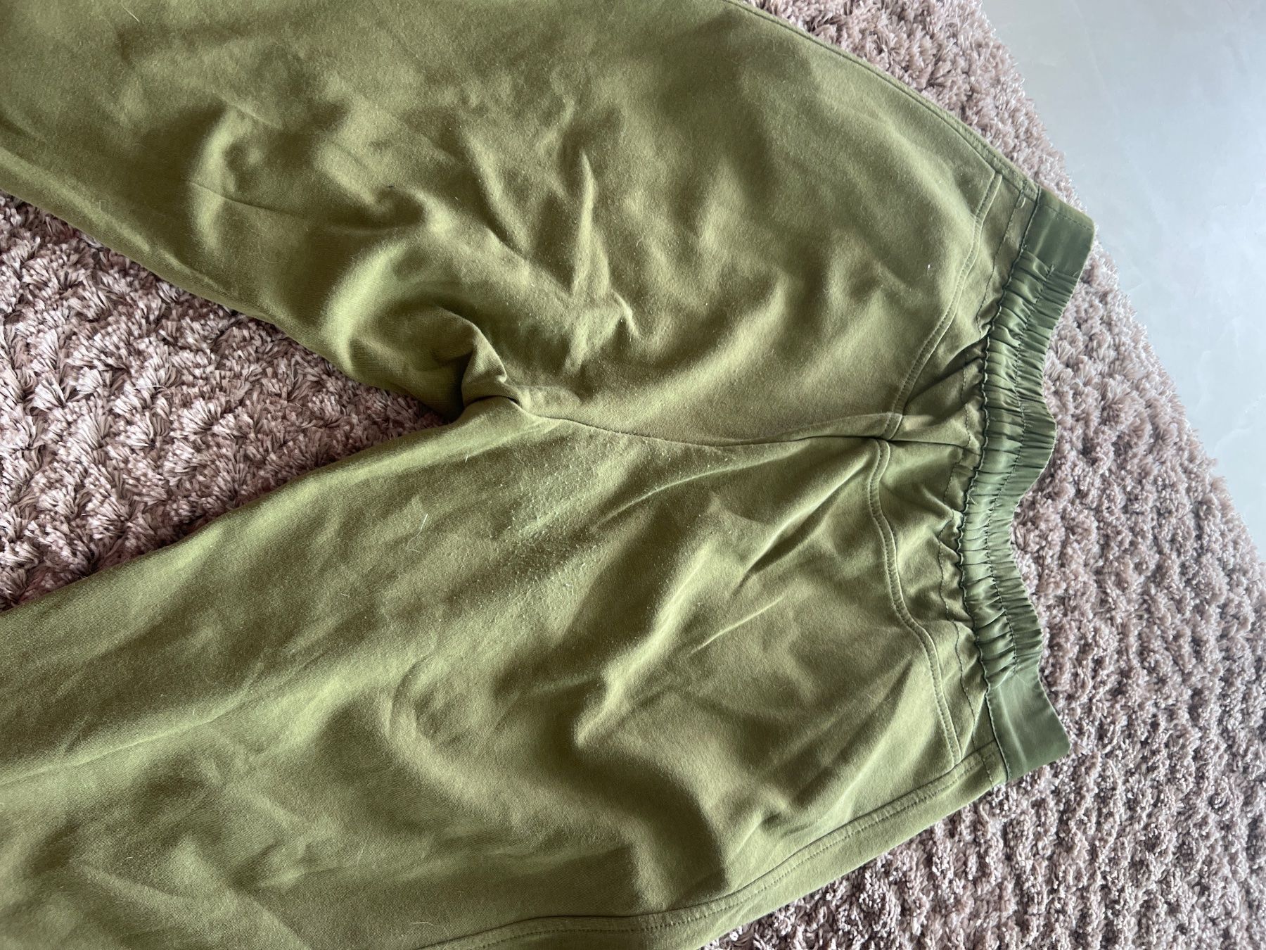 Comma Pantaloni: Olive Comma Trousers Size 38 – Nuovo (secondo la descrizione) da Wallisellen venduto da vic_rl56 1