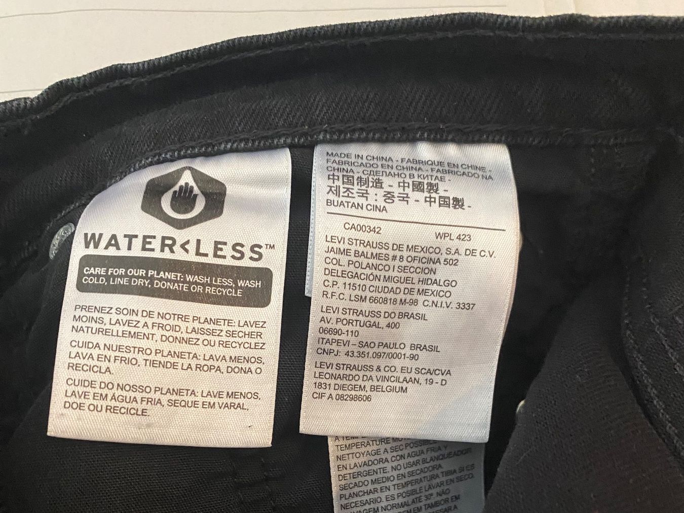 Levi's Jeans: Lewis Jeans schwarz W30 L 32 – D'occasion à Fislisbach par mirco50 3