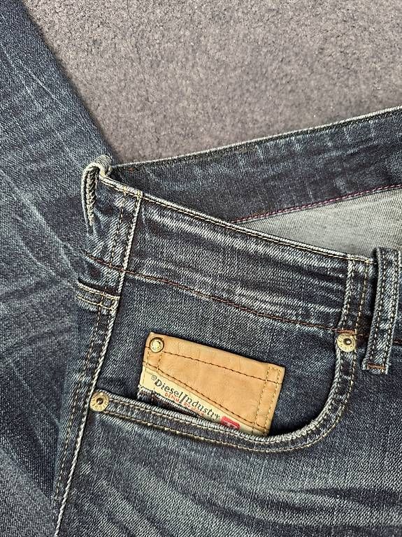 Jeans: Diesel Damen-Jeans – Gebraucht aus Steinhausen von deikoon 3