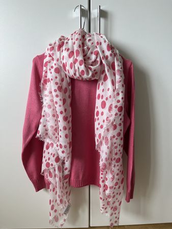 Kudibal Schal, rot gepunktet, Viscose – Sommerlich!