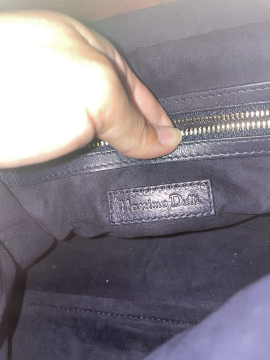 Massimo Dutti Borse da donna: Massimo Dutti Ledertasche, neuwertig, dunkelblau – Nuovo (secondo la descrizione) da Zürich venduto da Carlajimena 8
