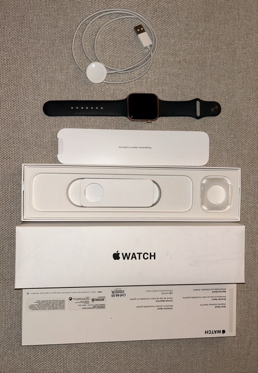 Apple Smartwatch: Apple Watch SE GPS, 44mm – Gebraucht aus Basel von MyAn 5