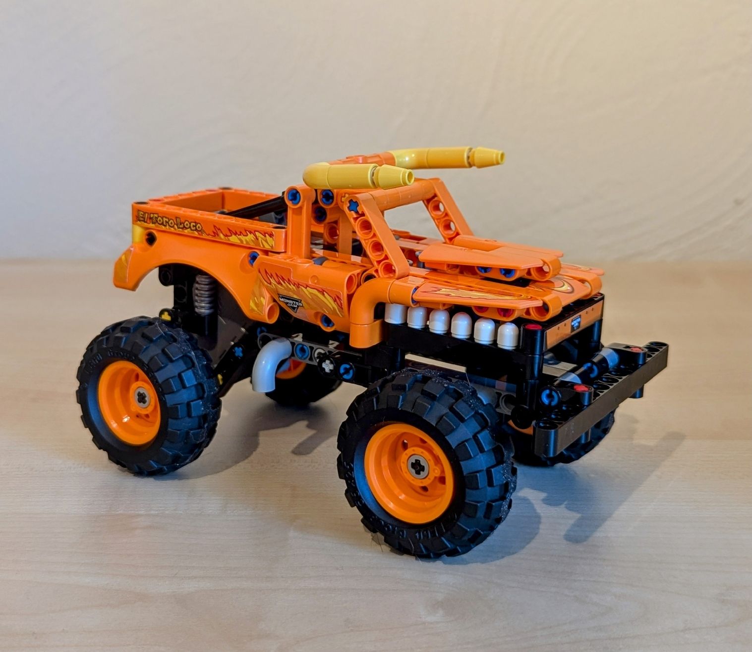 Lego Baukästen: LEGO Technic Monster Jam El Toro Loco – Gebraucht aus Trimbach von BrickBase