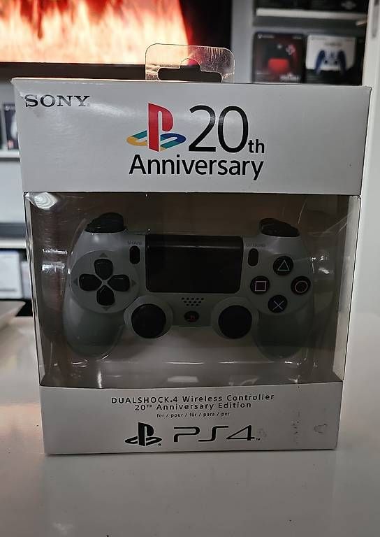 Sony Controller: Sony PS4 Dualshock 4 - 20th Anniversary -  OVP! – Gebraucht aus schaan von Used_Good