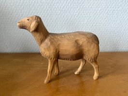 Schaf stehend Huggler Krippenfigur Weihnacht 22 cm