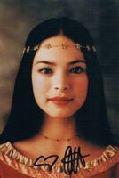 Kristin Kreuk Autogramm signiert Foto 10x15cm Snow White
