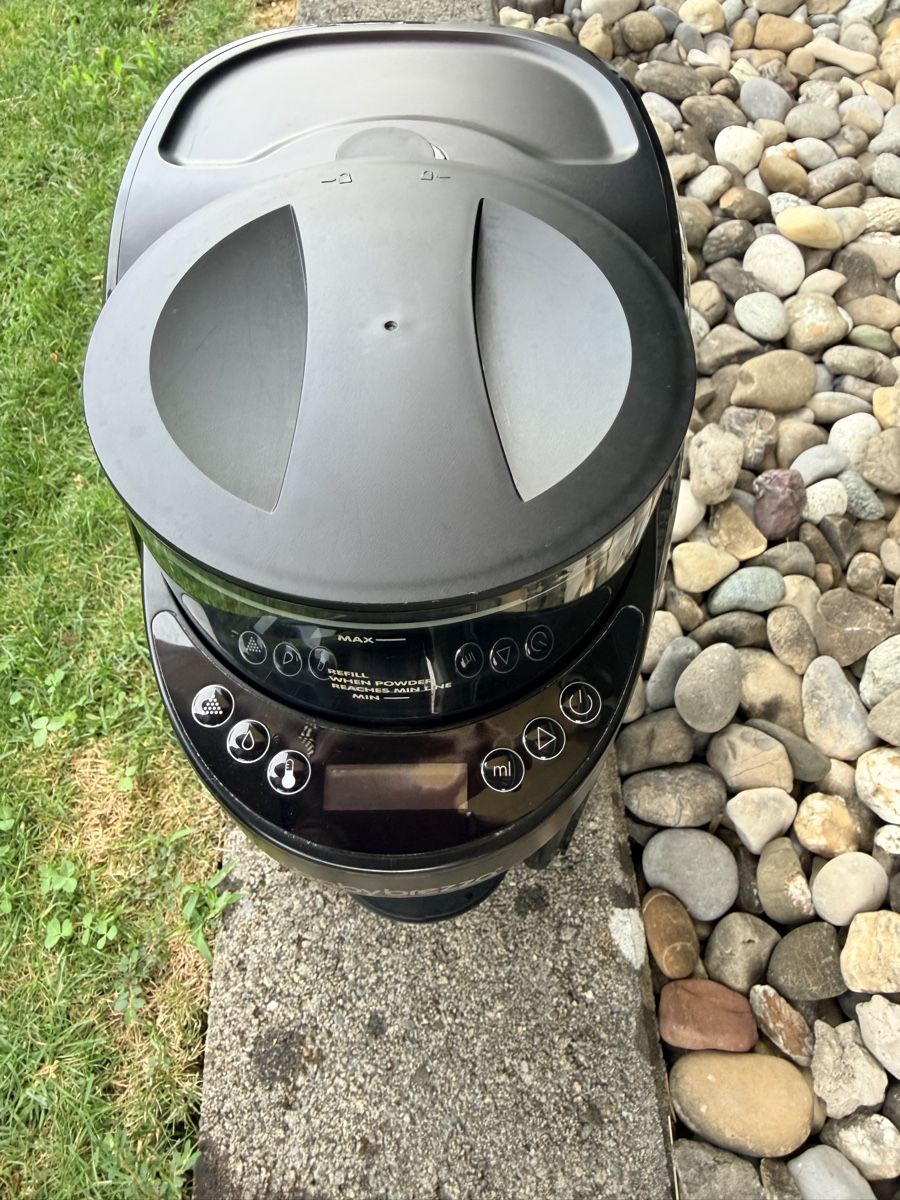 Baby Brezza Elettrodomestici da cucina: Baby Brezza Formula Pro Advanced Milchzubereiter schwarz – Usato da Richterswil venduto da Zueschlah 1