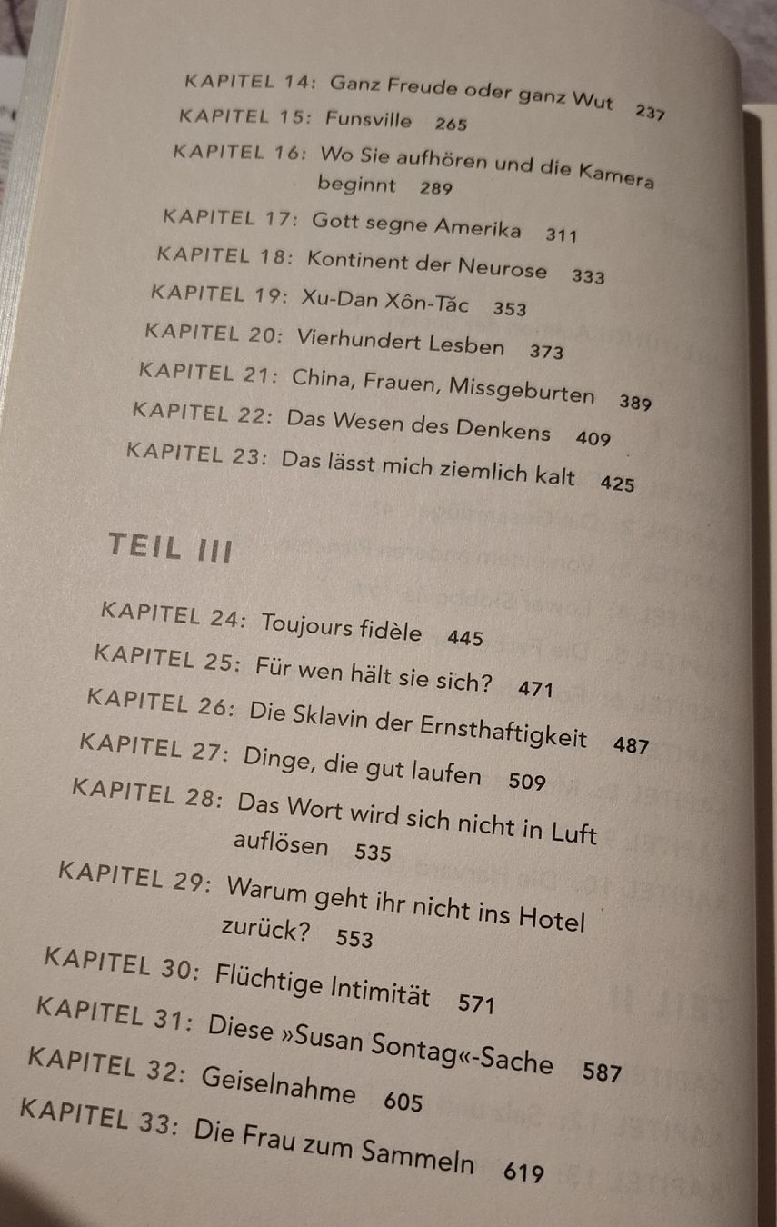 Libri: Susan Sontag - Die Biografie, Benjamin Moser – Usato da Zürich venduto da apf_b8zl 7